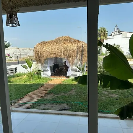 Bahceli, Keyifli, Huzurlu Hem De Sehirmerkezinde… Appartement *